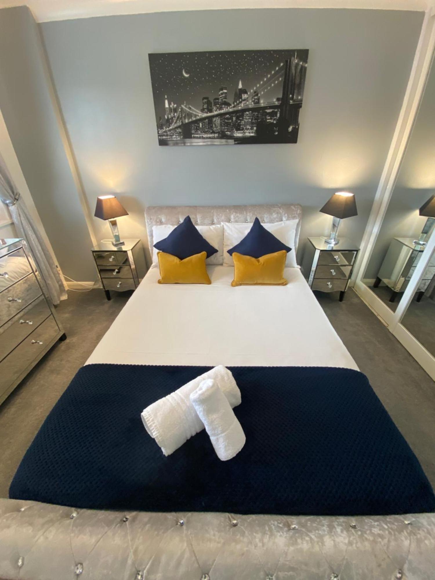 The Brook House - Spacious 3 Bed Home From Home In Burton Ngoại thất bức ảnh