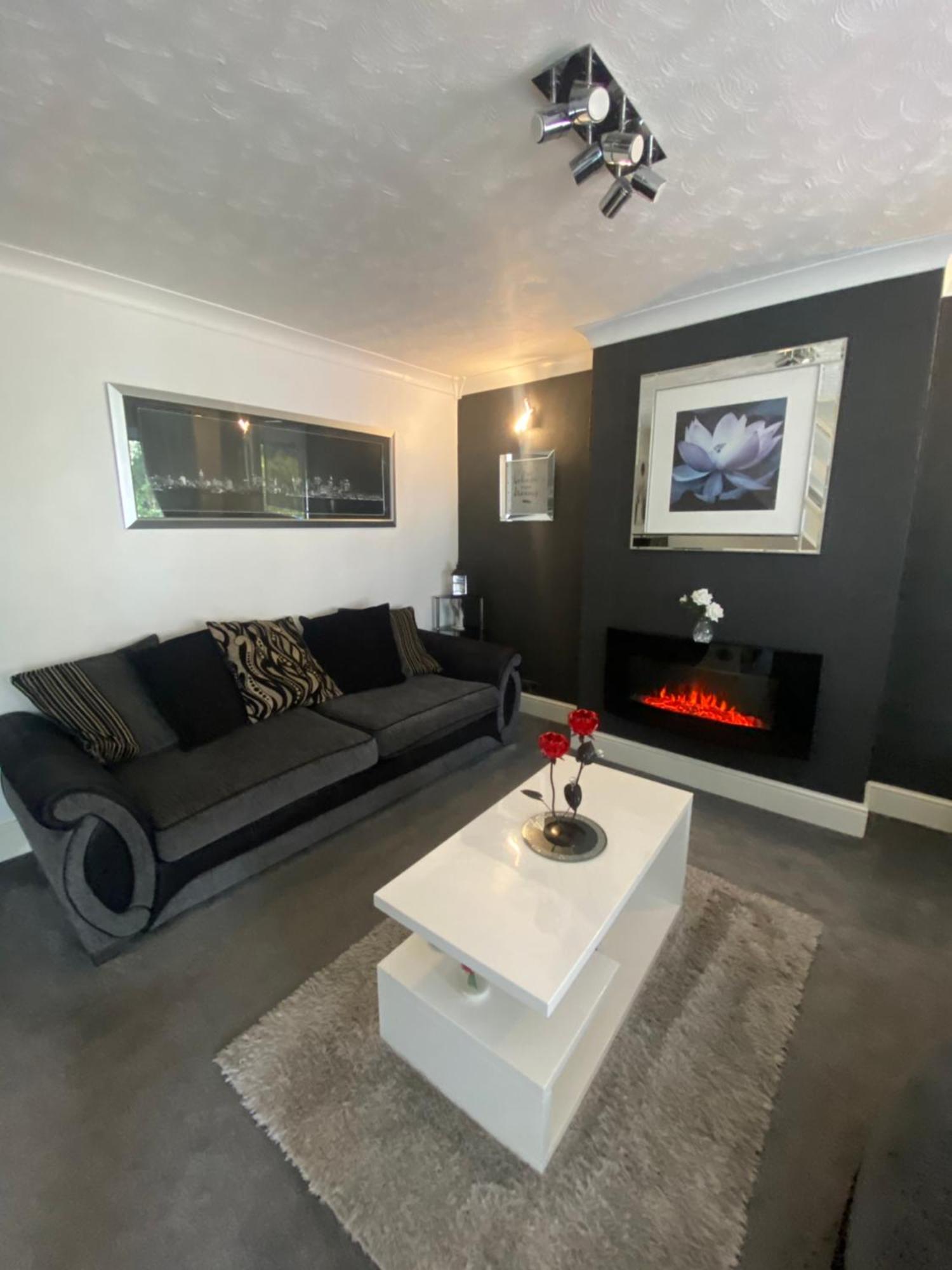 The Brook House - Spacious 3 Bed Home From Home In Burton Ngoại thất bức ảnh