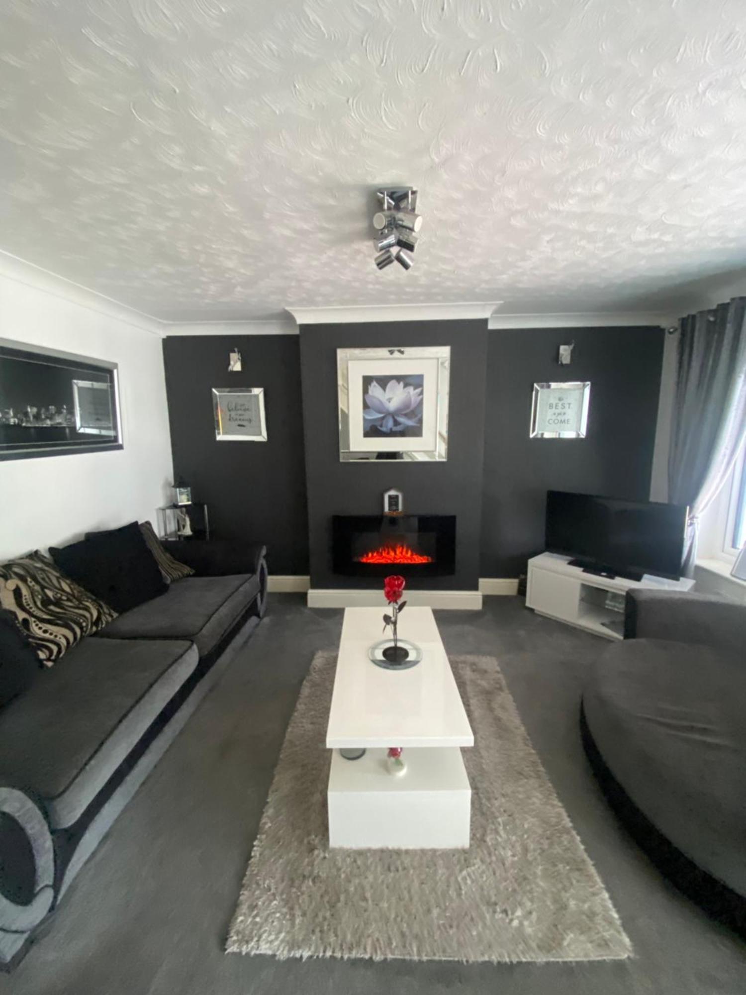 The Brook House - Spacious 3 Bed Home From Home In Burton Ngoại thất bức ảnh